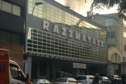 Fachada de Razzmatazz, en cuyos alrededores sucedió la pelea.