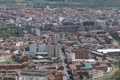 Vista aérea de León. JESÚS F. SALVADORES