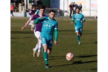 El equipo maragato necesita la victoria ante los charros. FERNANDO OTERO