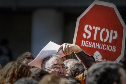 Manifestación contra los desahucios por problemas con las hipotecas.