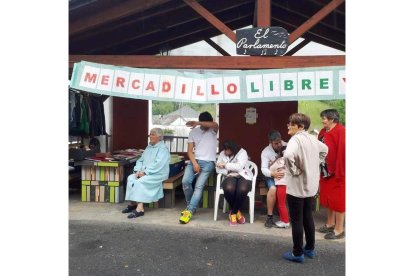 Mercado del trueque de Algamariños. CEBRONES