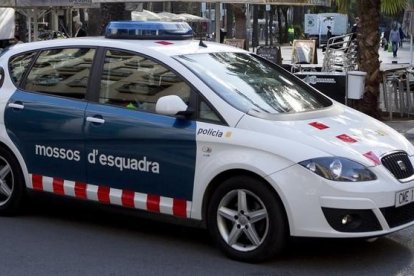 Un coche de los Mossos en una imagen de archivo.