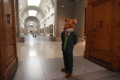 Geronimo Stilton vive una de sus aventuras en ‘Enigma en El Prado’.