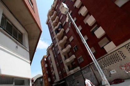 Cámaras en la Zona de Bajas Emisiones de Ponferrada. ANA F. BARREDO