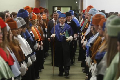 La Universidad de León (ULE) celebrará la festividad de su patrono San Isidoro de Sevilla en un acto académico solemne. FERNANDO OTERO