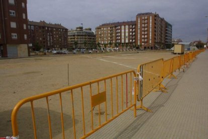 La calle Dos Hermanas durante la urbanización.