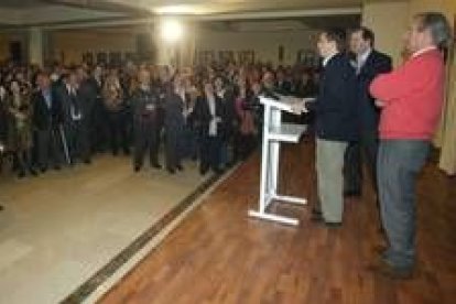 Más de 400 interventores del PP acudieron al Hostal de San Marcos de León para escuchar a Herrera