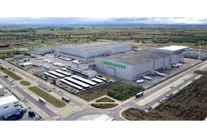 Las instalaciones actuales del centro logístico de Mercadona en Villadangos ocupan casi 91.000 metros cuadrados DL