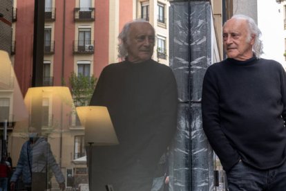 El cantautor Amancio Prada combinará este año la celebración de conciertos con la preparación de un nuevo doble album, que se publicará en 2023. ABEL ALONSO