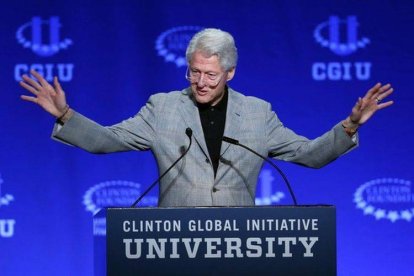 Bill Clinton durante la conferencia en Miami (Florida).