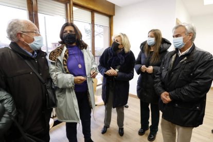 Visita de la consejera de Sanidad al nuevo Punto de Atención Continuada de Valderas. MARCIANO PÉREZ