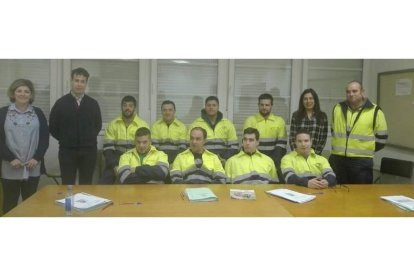 Los participantes en el curso llevan formándose desde octubre. ARAUJO