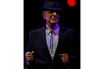 Leonard Cohen durante uno de los conciertos ofrecidos en el verano del 2008