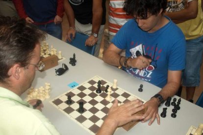 Imagen de archivo del torneo de ajedrez de Villademor de la Vega en una edición anterior.