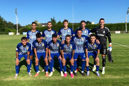 La SD Ponferradina formó de inicio con este once. DL