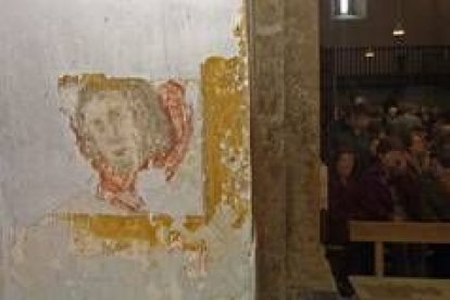 Imagen de una de las pinturas medievales halladas en una pared de la iglesia de Villanueva