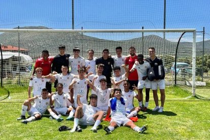 Integrantes del Club Deportivo Isoba. REDACCIÓN