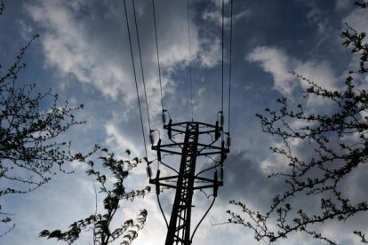 Una torre eléctrica de alta tensión. SERGIO PÉREZ