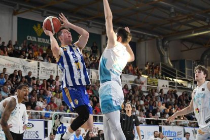 El Clínica Ponferrada dice adiós al play off de ascenso. SDP