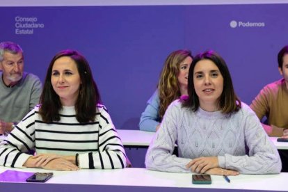 Ione Bellarra e Irene Montero, líderes de Podem,os. VÍCTOR LERENA