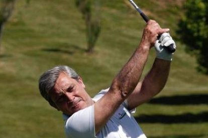 Eduardo Celles ha jugado algunas ediciones del Torneo de Golf Diario de León. «Me parece un buen torneo. El colofón del Pro-Am da la oportunidad de jugar con un profesional, que siempre es un aliciente para un amateur y también para un pro como yo», afirma. DL