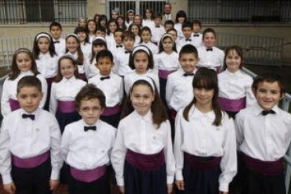 La coral del Antonio Valbuena actuará hoy en la Escuela de Música de Candás.