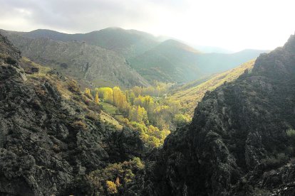 CALZADA ROMANA DE LA VEGARADA /