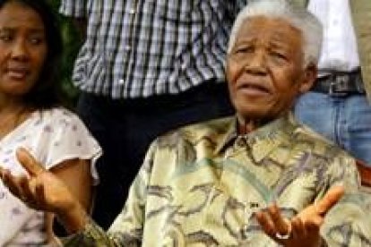 Mandela confesó ayer la muerte de su hijo mayor a causa del sida