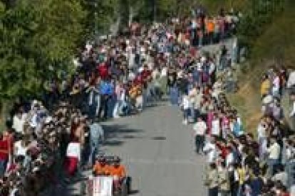 Miles de personas acudirán a la carrera por las calles de la villa