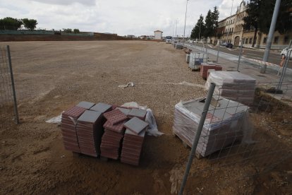 Obras en la Avenida de Asturias. RAMIRO