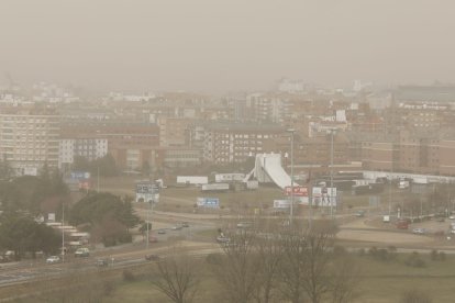 Panorámica de la ciudad de León, hoy, una imagen tomada desde Puente Castro. MARCIANO PÉREZ