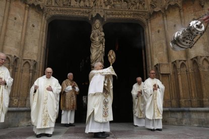 Celebración del Corpus Christi en la Catedral de León. F. Otero Perandones.