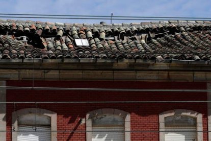 Detalle de la cubierta del emblemático edificio ferroviario. FERNANDO OTERO