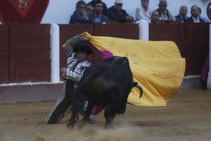 El Juli estuvo poderoso con su primero, y no pudo hacer nada ante el inválido cuarto.