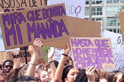 Manifestación feminista en contra de la manada y a favor de la reforma de la ley para endurecer las penas. EFE