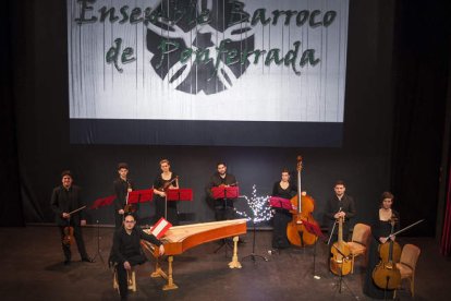 Imagen del grupo que actuará la próxima semana en el teatro Bergidum de Ponferrada. DL