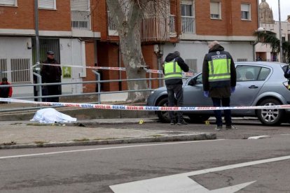 Un joven murió ayer en un tiroteo en Salamanca.