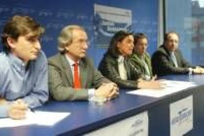 Víctor Miguélez, Juan Morano, María del Carmen Fúnez, López Benito y Eduardo Fernández