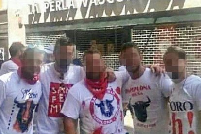 La Manada, el grupo de jóvenes sevillanos acusados de la violación en grupo de una chica en los Sanfermines del 2016.