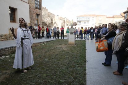 Visita teatralizada por el Día Mundial del Turismo. RAMIRO