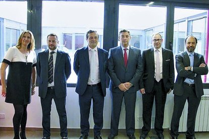 Raquel Tuduri, José Ángel Crego, Carlos Delgado, Fernando Camino, Silverio Agea y Carlos Alonso.