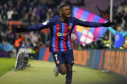 Dembélé celebra su gol a la Real Sociedad, el que le dio el pase a las semifinales de la Copa del Rey a los de Xavi Hernández. SIU WU