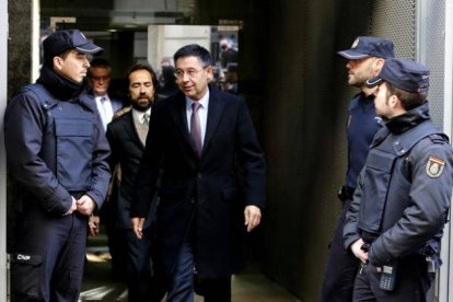 Bartomeu sale de declarar en la Audiencia Nacional por el 'caso Neymar'.