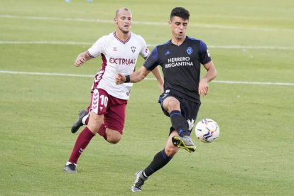 Alexandru Pascanu en su partido frente al Albacete. ALBA LÓPEZ