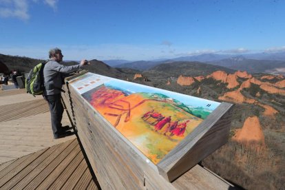 Imagen de archivo del Mirador de Orellán, en Las Médulas. ANA F. BARREDO