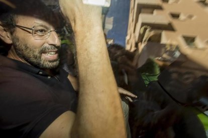 Sandro Rosell sale detenido de su domicilio el pasado 25 de mayo.