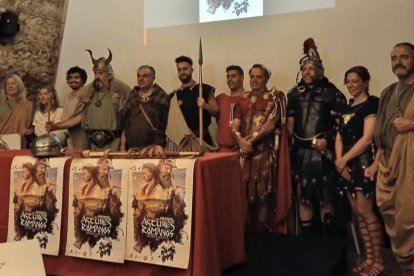 Presentación, ayer, de la fiesta de Astures y Romanos de Astorga. DL