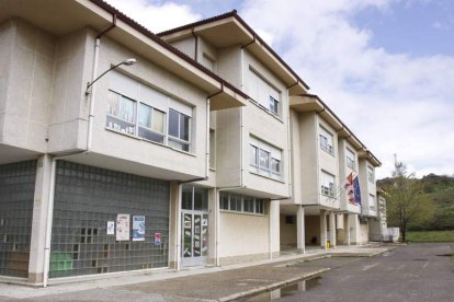 Instalaciones del colegio público Valles de Boñar. CAMPOS