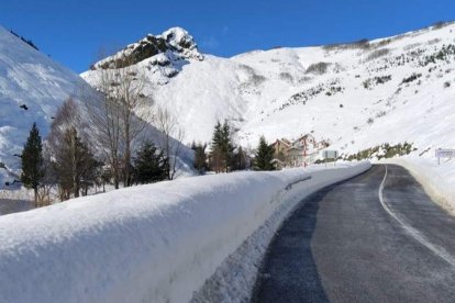 El cambio climático será medido en la montaña oriental leonesa gracias a la colaboración ciudadana. DL