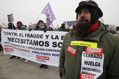 Trabajadores de Embutidos Rodríguez en huelga el pasado mes de enero